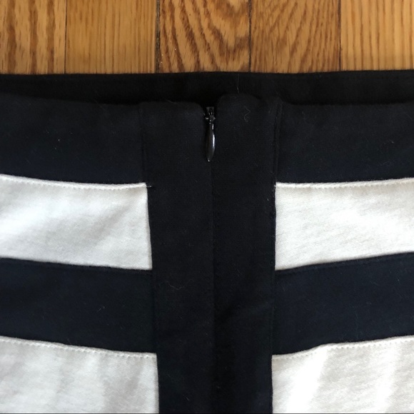 High-waisted Express striped skirt - Picture 3 of 4